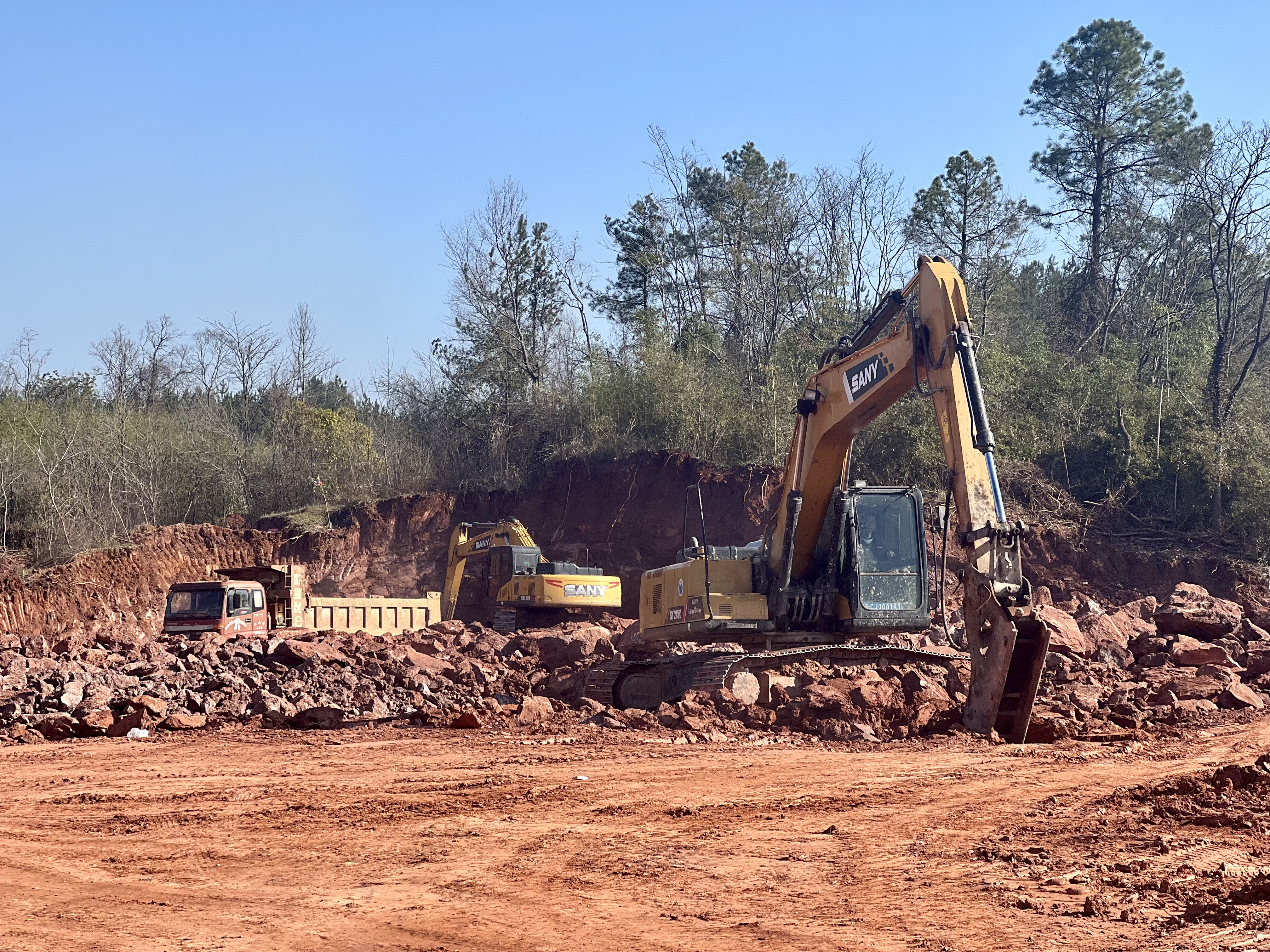 屯溪区奋力打好“九游会J9 J9九游会招大引强”进位战(图2)