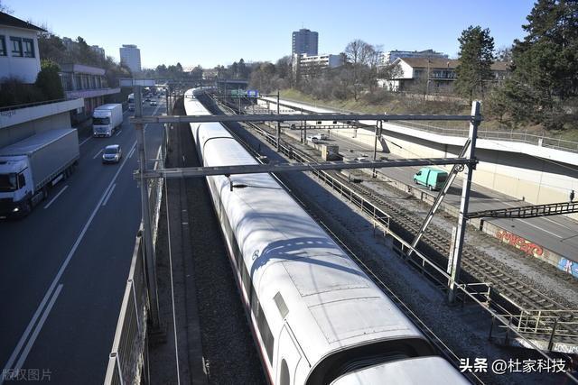 我国高铁竟然排名世界第二？排名九游会J9 J9九游会第一的又是哪个国家？看完真佩服(图7)