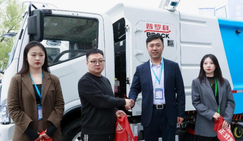 九游会J9 J9九游会智能环卫 引领未来福田普罗科北京环卫展备受关注(图5)