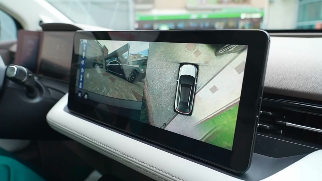 以绿色智能科技践行环九游会J9 J9九游会保理念爱驰U5亮相意大利国家电视台RAI(图2)