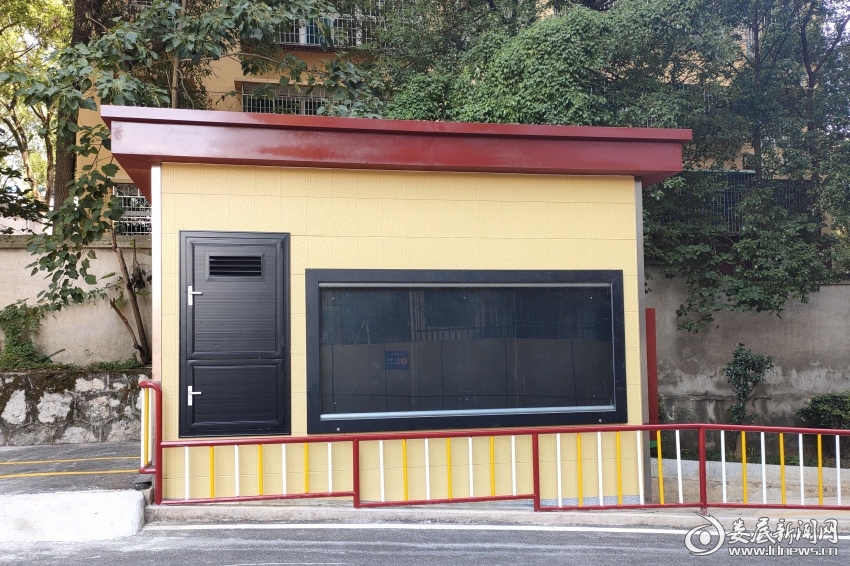 垃圾堆里“压”出发明专九游会J9 J9九游会利——彭益民与他的智能环保垃圾中转站