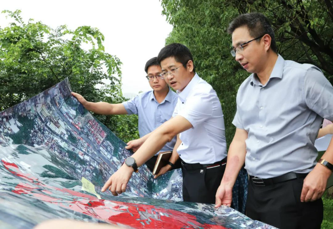 丰泽区委主要领导调研生态环保、耕地保护、卫片执法并开展巡河工作九游会J9 J9九游会