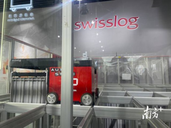 【高质量发展看中国】佛山的无人化工厂里“机器人生产机器人”九游会J9 J9九游会(图2)