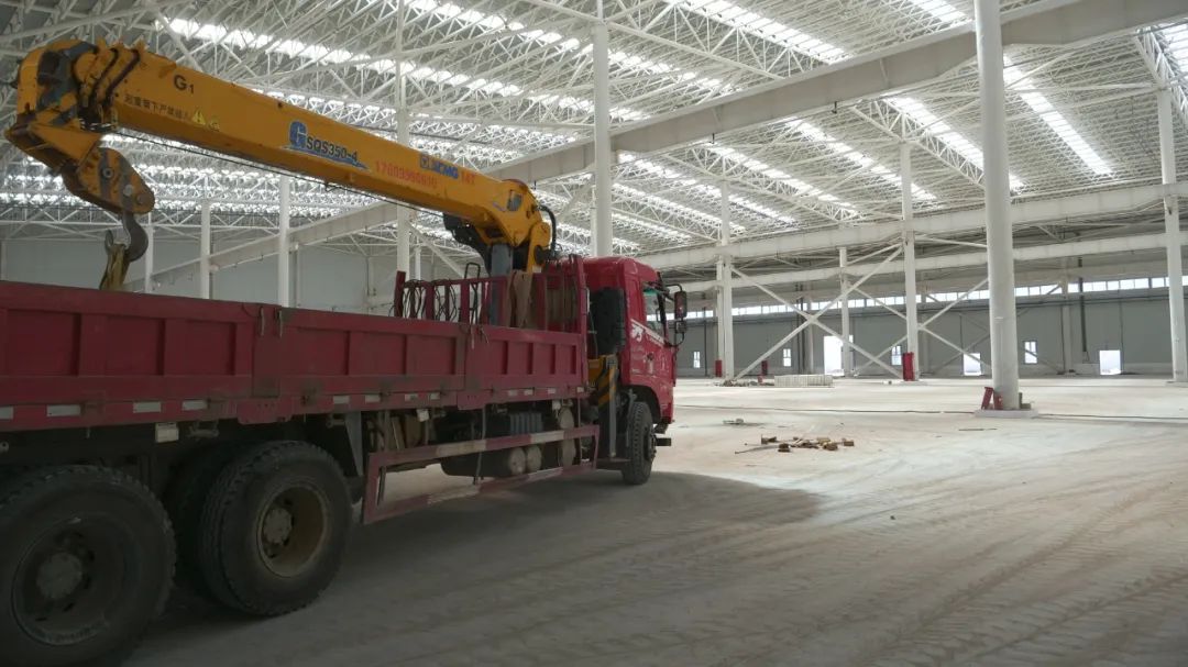 霍尔果斯市南部J9九游会 九游会J9产业园区环保装备制造产业园建设项目进度喜人(图4)