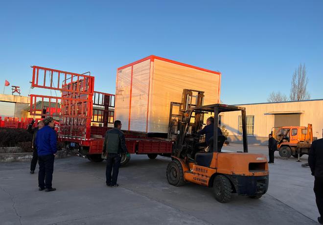 J9九游会 九游会J9低价谷电储热清洁供暖设备环保节能无排放供暖价格低效果好(图4) J9九游会 九游会J9低价谷电储热清洁供暖设备环保节能无排放供暖价格低效果好(图4)