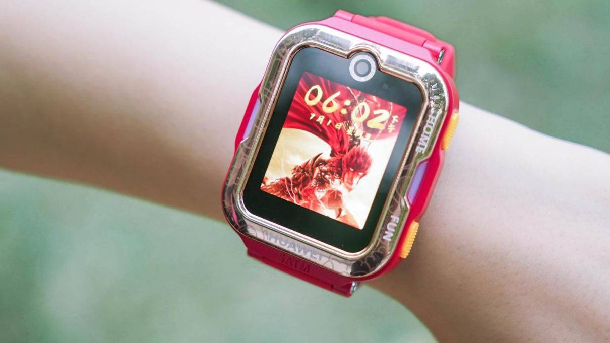 给孩子全方位J9九游会 九游会J9守护华为儿童手表4 Pro 新款评测(图2)