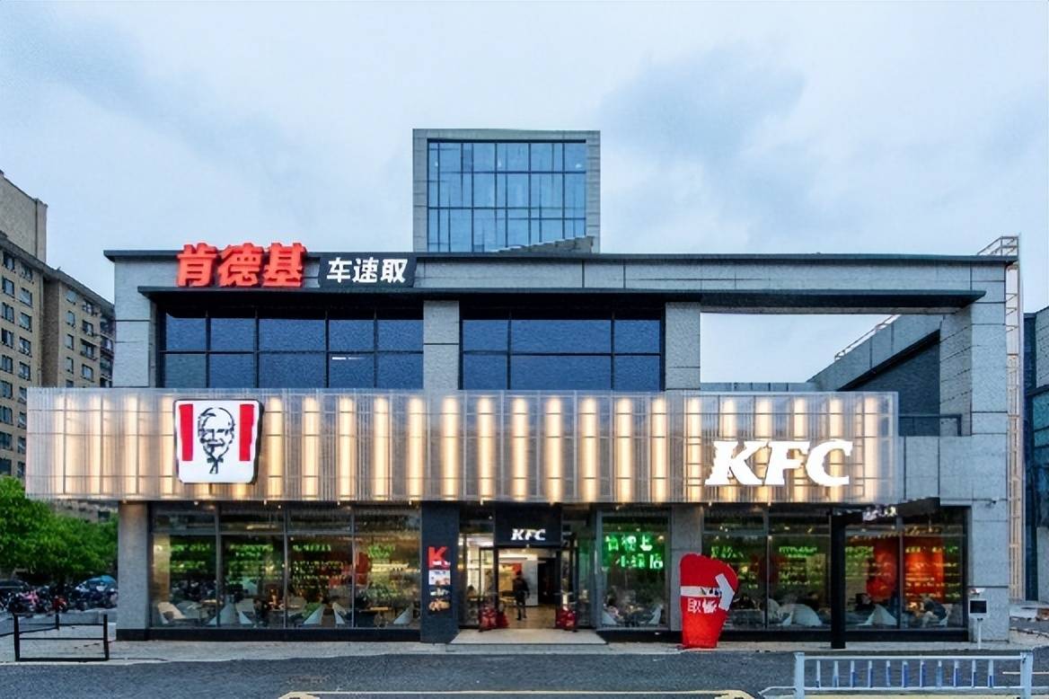 九游会J9 J9九游会创绿先锋店双城落地打造全方位绿色互动体验空间(图5)
