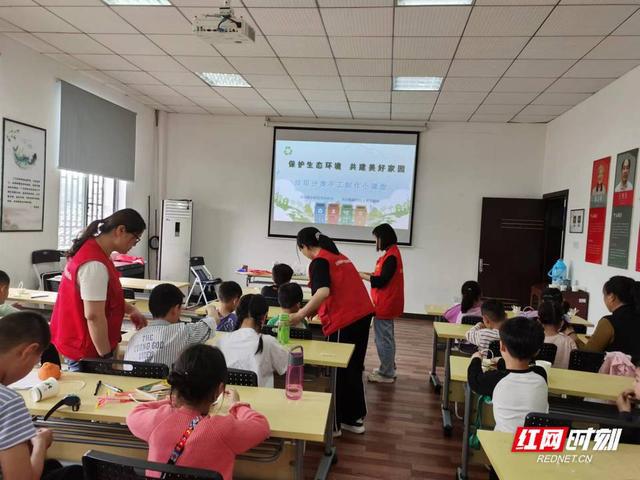 J9九游会 九游会J9北山镇：手工DIY 变废为宝