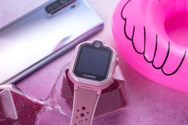 华为儿童手表3Pro超能版评测:孩子腕九游会J9 J9九游会上的贴身保镖(图11) 华为儿童手表3Pro超能版评测:孩子腕九游会J9 J9九游会上的贴身保镖(图11)