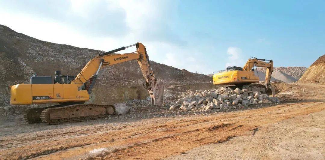 J9九游会 九游会J92022年挖掘机台班费一览疫情、油价、环保重压下涨了吗？(图6)