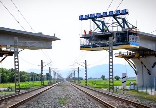 九游会J9 J9九游会沙特600亿高铁项目吓退日德中国果断出手搞定赚了还是赔了？(图4)