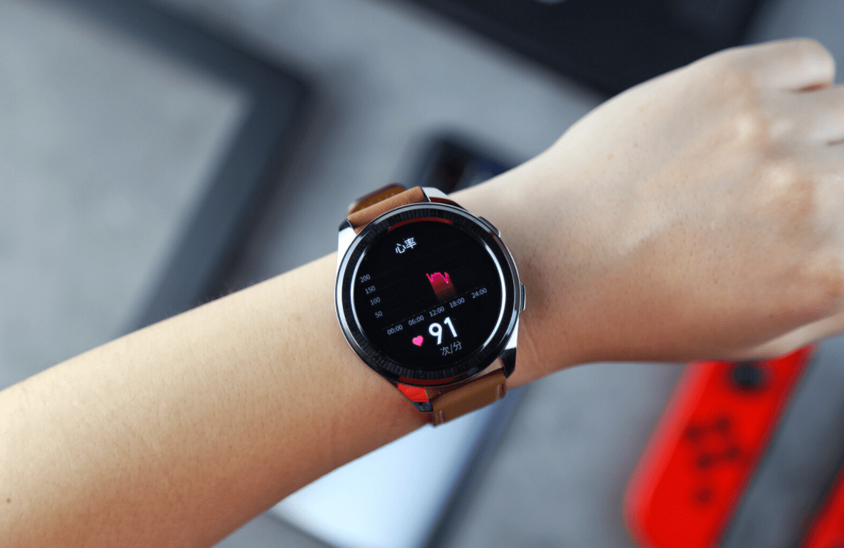 智能手表选购指南J9九游会 九游会J9：揭秘2023年品牌手表前十名助你做出明智选择(图6)