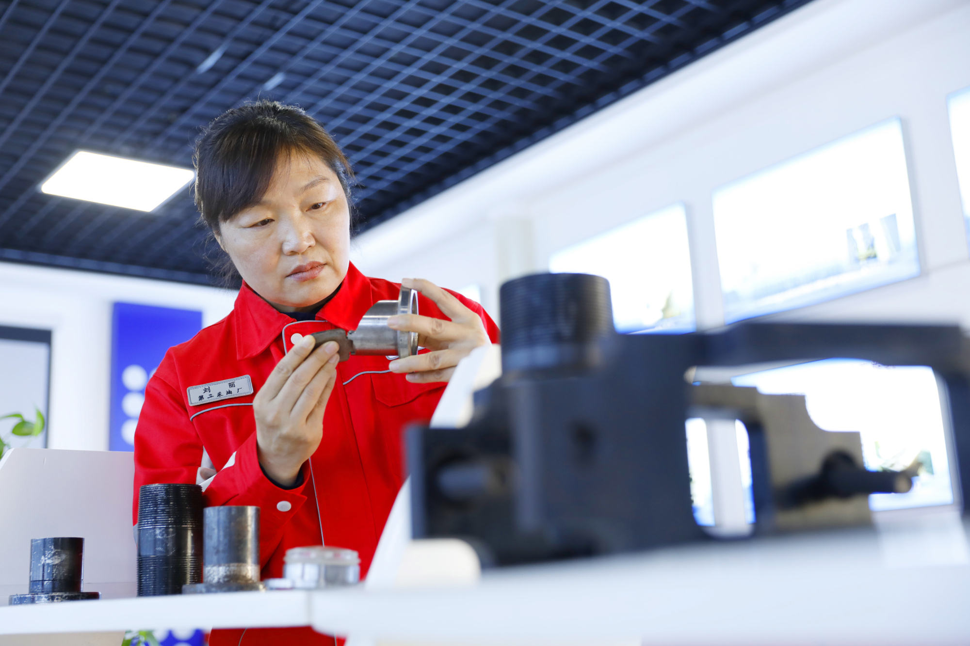 J9九游会 九游会J9中国石油大庆油田：传承铁人志 永铸石油魂(图5)