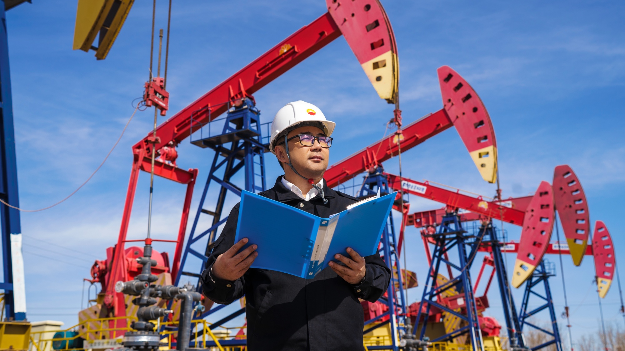 J9九游会 九游会J9中国石油大庆油田：传承铁人志 永铸石油魂(图6)