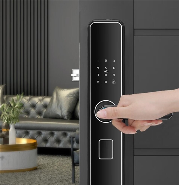 J9九游会 九游会J95年销量翻倍！智能门锁野蛮疯长背后是无数隐患