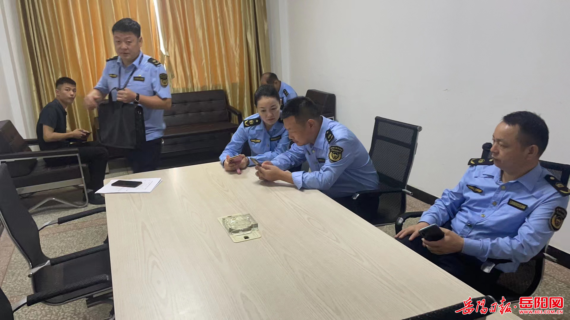 “利剑”行动大气市级九游会J9 J9九游会交叉执法检查强帮扶