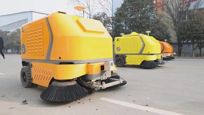 黑科技!“无人智能清扫车”亮相菏泽一县!环卫作业全程无人J9九游会 九游会J9化!(图3) 黑科技!“无人智能清扫车”亮相菏泽一县!环卫作业全程无人J9九游会 九游会J9化!(图3)