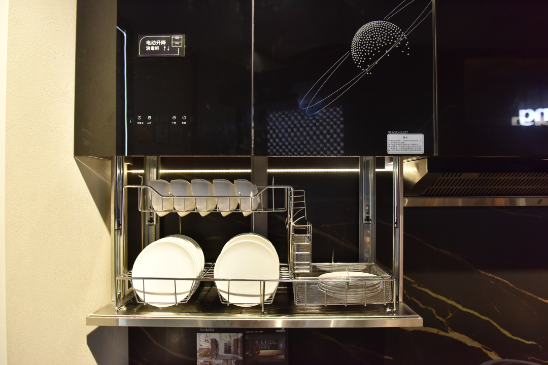 九游会J9 J9九游会2023绿色建材下乡深入年LESSO领尚响应号召持续践行绿色发展(图6) 九游会J9 J9九游会2023绿色建材下乡深入年LESSO领尚响应号召持续践行绿色发展(图6)