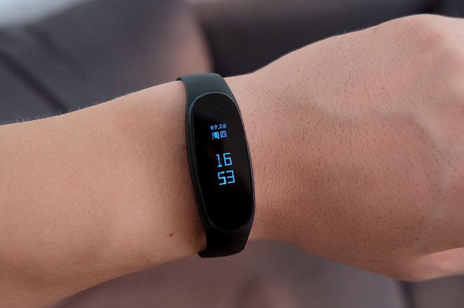 智能手环功能详解九游会J9 J9九游会！网友：原来用处这么大(图4)