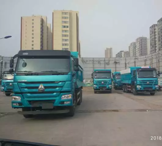 J9九游会 九游会J9绿色渣运共筑蓝天——槐荫区新增环保智能渣土运输车全新亮相(图2)