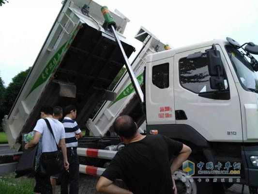 九游会J9 J9九游会东风柳汽：乘龙新型智能环保渣土车长沙发布