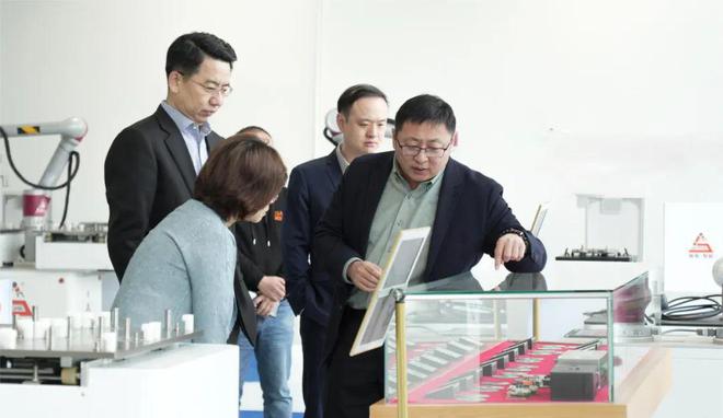 九游会J9 J9九游会在闵行做响当当的智能机器人民族品牌！｜中国式现代化奋进者(图2)