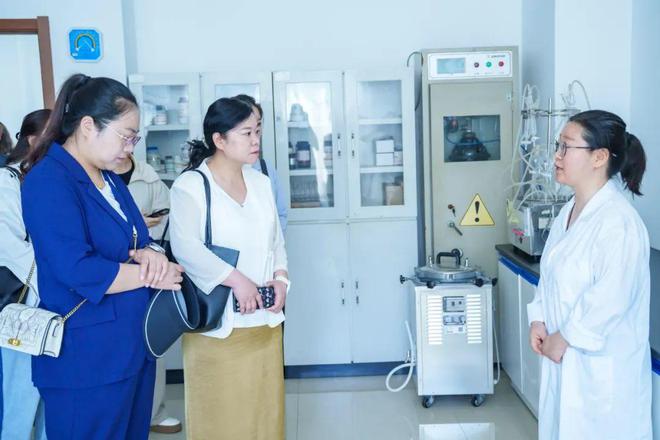 吕梁市生态环境局开展“保护生态环境创建文明城市”环保设施向公众集中开放活动J9九游会 九游会J9(图2)